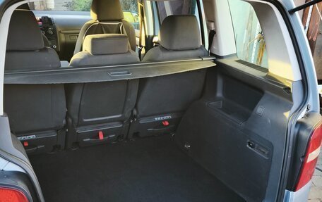 Volkswagen Touran III, 2006 год, 770 000 рублей, 14 фотография