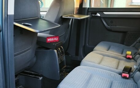 Volkswagen Touran III, 2006 год, 770 000 рублей, 16 фотография