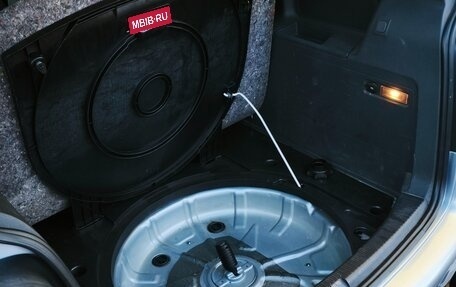 Volkswagen Touran III, 2006 год, 770 000 рублей, 10 фотография