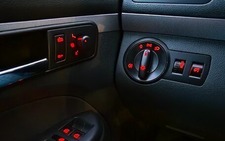 Volkswagen Touran III, 2006 год, 770 000 рублей, 35 фотография