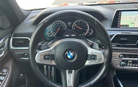 BMW 7 серия, 2018 год, 4 435 000 рублей, 12 фотография