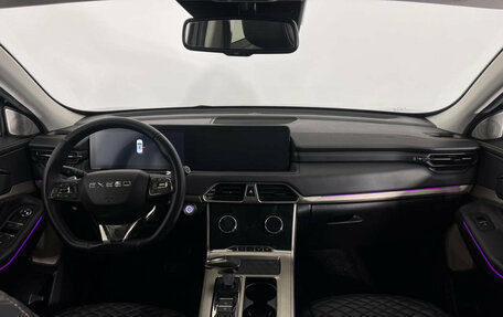 CheryExeed TXL, 2022 год, 2 155 000 рублей, 9 фотография