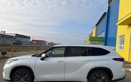 Toyota Highlander, 2025 год, 5 750 000 рублей, 9 фотография