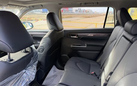 Toyota Highlander, 2025 год, 5 750 000 рублей, 14 фотография