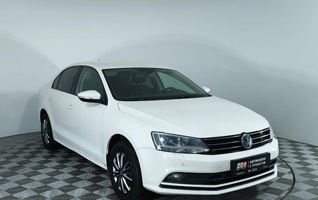 Volkswagen Jetta VI, 2015 год, 1 099 000 рублей, 3 фотография