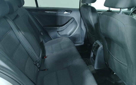 Volkswagen Jetta VI, 2015 год, 1 099 000 рублей, 17 фотография