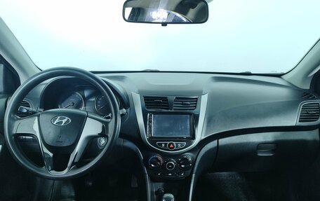 Hyundai Solaris II рестайлинг, 2012 год, 567 000 рублей, 16 фотография