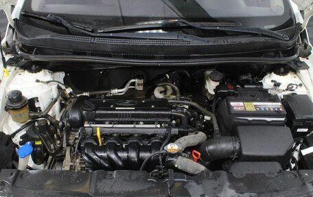 Hyundai Solaris II рестайлинг, 2013 год, 770 000 рублей, 17 фотография