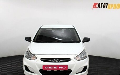 Hyundai Solaris II рестайлинг, 2013 год, 770 000 рублей, 2 фотография