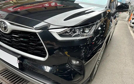 Toyota Highlander, 2024 год, 5 450 000 рублей, 3 фотография