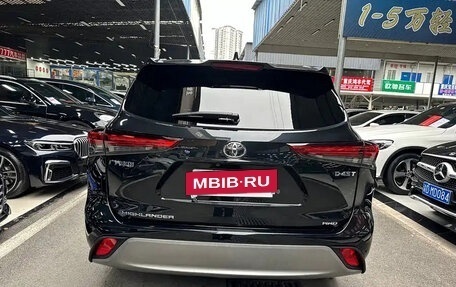 Toyota Highlander, 2024 год, 5 450 000 рублей, 14 фотография