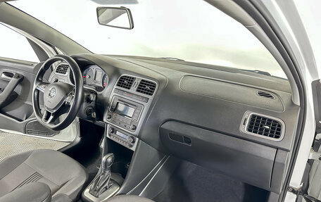 Volkswagen Polo VI (EU Market), 2016 год, 995 000 рублей, 9 фотография