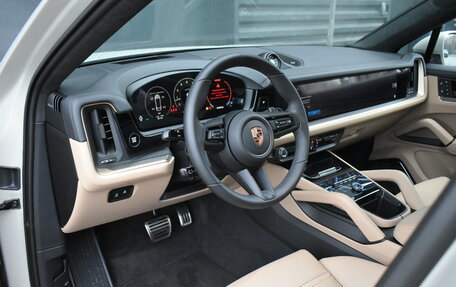 Porsche Cayenne III, 2025 год, 24 999 000 рублей, 12 фотография