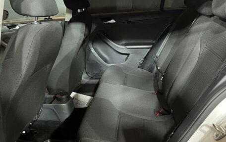 Volkswagen Jetta VI, 2015 год, 1 019 000 рублей, 8 фотография