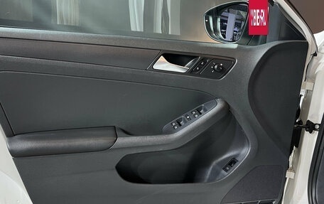 Volkswagen Jetta VI, 2015 год, 1 019 000 рублей, 16 фотография