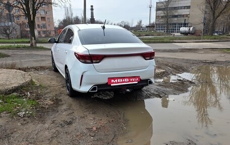 KIA Rio IV, 2022 год, 1 300 000 рублей, 6 фотография