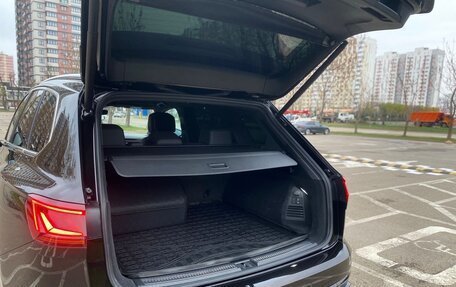 Volkswagen Touareg III, 2018 год, 3 450 000 рублей, 15 фотография