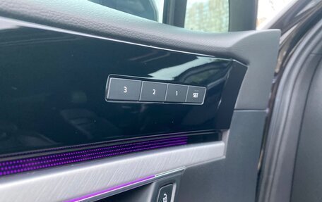 Volkswagen Touareg III, 2018 год, 3 450 000 рублей, 29 фотография