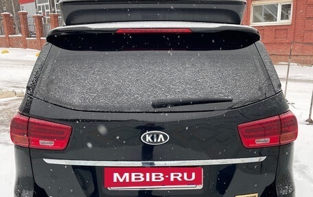 KIA Carnival III, 2018 год, 3 300 000 рублей, 5 фотография