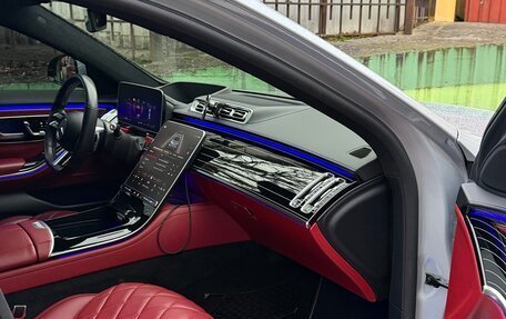 Mercedes-Benz S-Класс, 2022 год, 13 900 000 рублей, 19 фотография