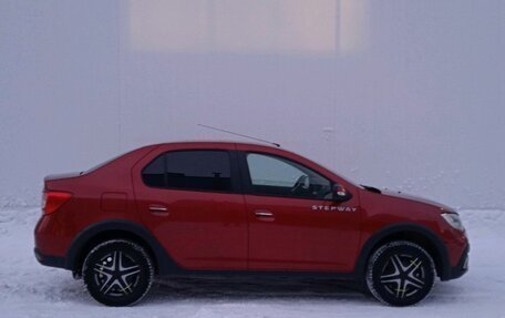 Renault Logan II, 2019 год, 1 150 000 рублей, 4 фотография