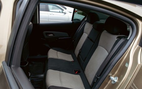 Chevrolet Cruze II, 2013 год, 895 000 рублей, 17 фотография