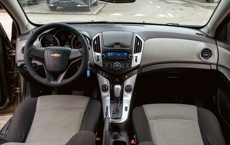 Chevrolet Cruze II, 2013 год, 895 000 рублей, 16 фотография