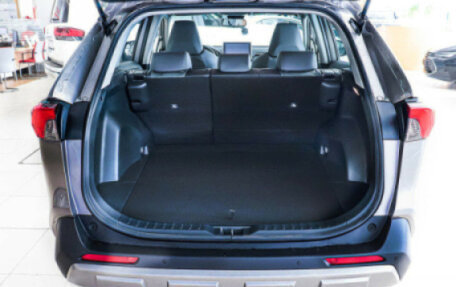 Toyota RAV4, 2025 год, 4 690 000 рублей, 10 фотография