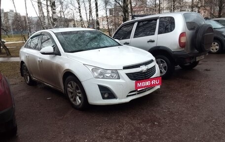 Chevrolet Cruze II, 2015 год, 650 000 рублей, 2 фотография