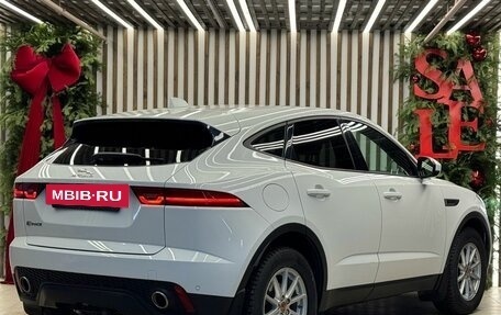 Jaguar E-Pace, 2018 год, 2 950 000 рублей, 4 фотография