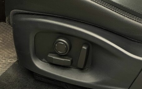 Jaguar E-Pace, 2018 год, 2 950 000 рублей, 14 фотография