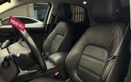 Jaguar E-Pace, 2018 год, 2 950 000 рублей, 13 фотография