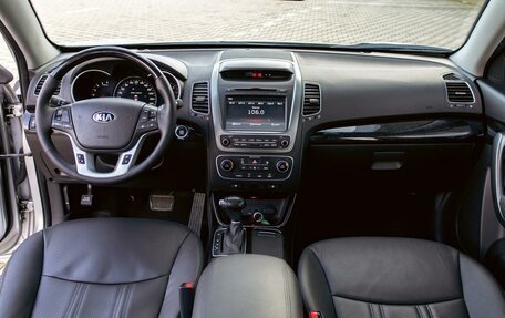 KIA Sorento II рестайлинг, 2013 год, 1 595 000 рублей, 16 фотография