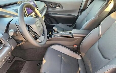 Toyota Prius IV XW50, 2025 год, 4 700 000 рублей, 8 фотография