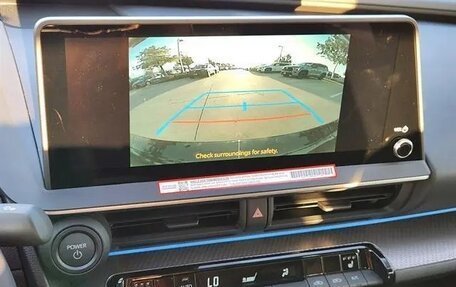 Toyota Prius IV XW50, 2025 год, 4 700 000 рублей, 12 фотография