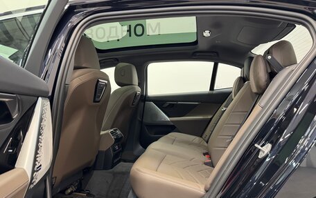 BMW 5 серия, 2025 год, 8 490 000 рублей, 13 фотография