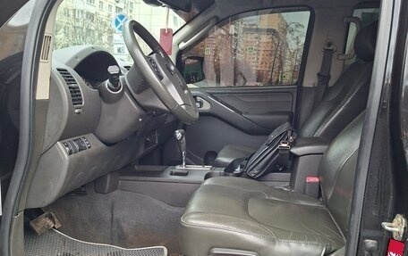 Nissan Navara (Frontier), 2008 год, 978 000 рублей, 10 фотография