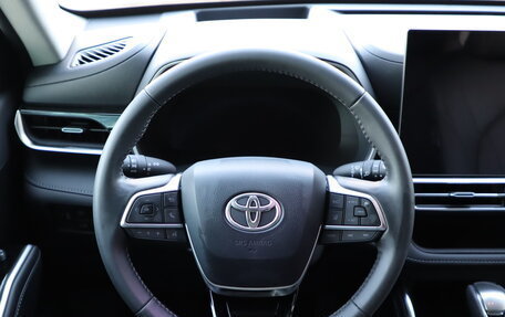 Toyota Highlander, 2025 год, 6 200 000 рублей, 11 фотография