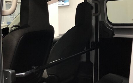 Nissan NV200, 2018 год, 1 650 000 рублей, 14 фотография