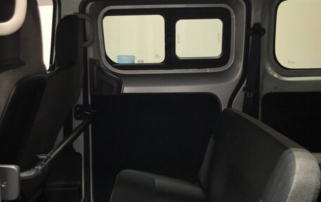 Nissan NV200, 2018 год, 1 650 000 рублей, 12 фотография