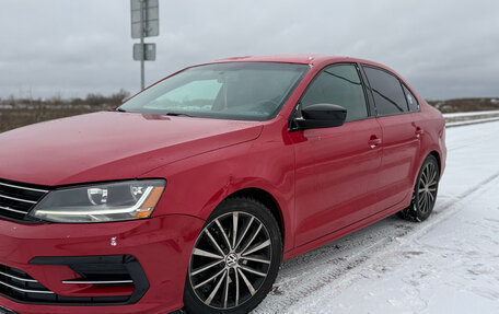 Volkswagen Jetta VI, 2015 год, 1 200 000 рублей, 2 фотография