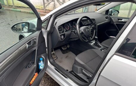 Volkswagen Golf VII, 2019 год, 1 570 000 рублей, 8 фотография