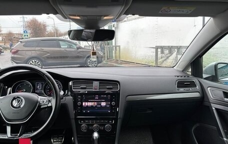 Volkswagen Golf VII, 2019 год, 1 570 000 рублей, 7 фотография