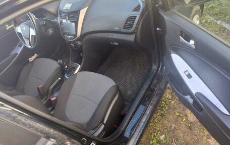 Hyundai Solaris II рестайлинг, 2012 год, 471 000 рублей, 5 фотография