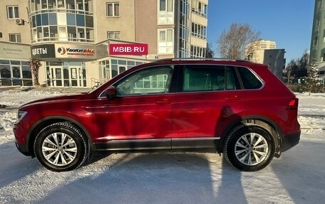 Volkswagen Tiguan II, 2017 год, 2 300 000 рублей, 5 фотография