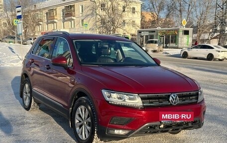 Volkswagen Tiguan II, 2017 год, 2 300 000 рублей, 4 фотография