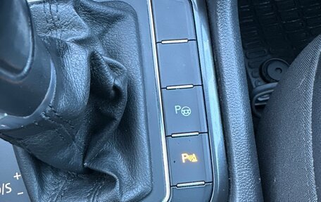 Volkswagen Tiguan II, 2017 год, 2 300 000 рублей, 13 фотография