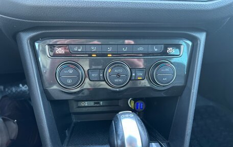 Volkswagen Tiguan II, 2017 год, 2 300 000 рублей, 19 фотография