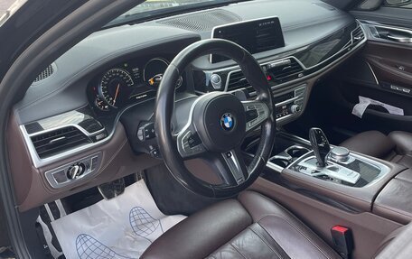 BMW 7 серия, 2017 год, 4 200 000 рублей, 11 фотография