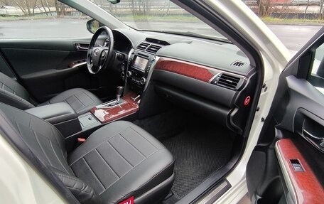 Toyota Camry, 2014 год, 1 850 000 рублей, 24 фотография